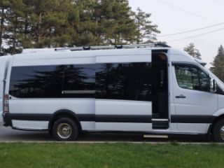 ქირავდება მიკროავტობუსი სურათი 8