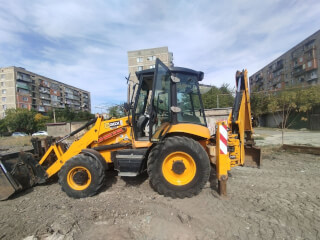 ქირავდება JCB 3CX