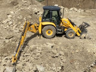 ქირავდება ტრაქტორი ექსკავატორი JCB 3cx სურათი 3