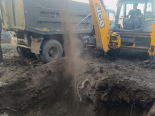 ჯსბ ექსკავატორის დაქირავება სურათი 3