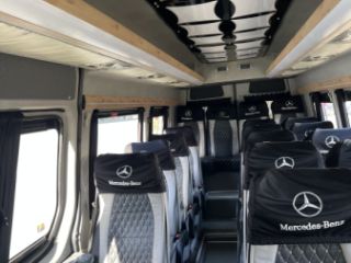 მარშუტკის გაქირავება სურათი 4