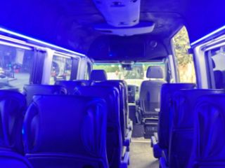 ქირავდება სპრინტერი დღიურად სურათი 9