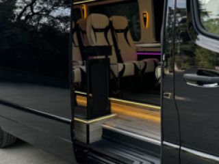 ქირავდება მიკროავტობუსი სურათი 14