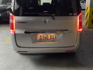 ქირავდება მინივენი სურათი 2