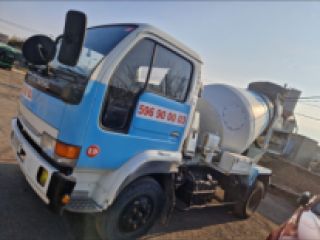 ქირავდება მიქსერი 2.5 კუბიანი სურათი 2