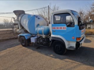 ქირავდება მიქსერი 2.5 კუბიანი სურათი 3