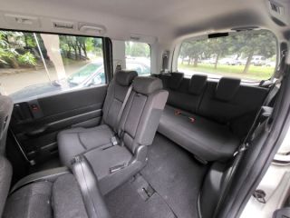 ქირავდება 7+1 მინივენი გიდთან ერთად სურათი 2