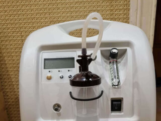 ჟანგბადის კონცენტრატორი (5 ლიტრიანი) სურათი 1