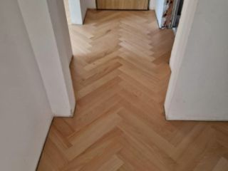 პარკეტისა და ლამინატის დაგება სურათი 18