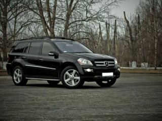 პრემიუმ კლასის ავტომობილით მომსახურება სურათი 1