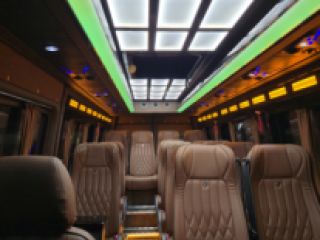 ქირავდება მიკროავტობუსები სურათი 12