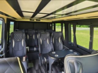 ქირავდება მიკროავტობუსები სურათი 18