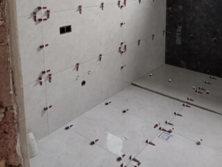 კაფელ-მეტლახის ხელოსანი სურათი 2