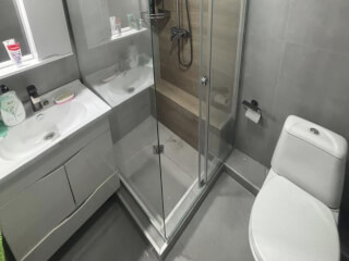 საშხაპე მინები/ შუშის მოაჯირები სურათი 14