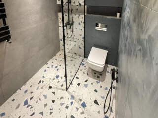 საშხაპე მინები/ შუშის მოაჯირები სურათი 8