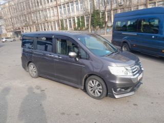 ქირავდება მინივენი მძღოლით სურათი 4