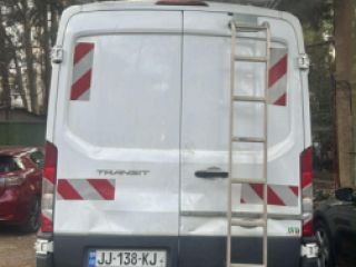 ქირავდება სატვირთო მიკროავტობუსი დღიურად სურათი 4