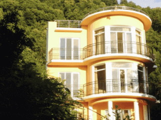 როიალ ჰაუსი სურათი 1