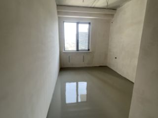 თვითსწორებადი იატაკის დაგება სურათი 22