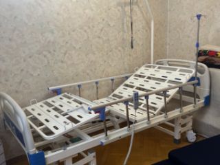 მრავალფუნქციური სამედიცინო საწოლი სურათი 3