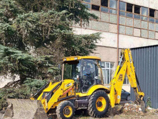 ქირავდება ექსკავატორი სურათი 9