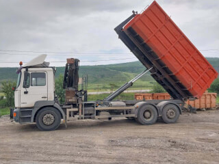 ნაგვის გატანა გადაყრა ბუნკერებით სურათი 4