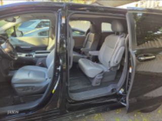 მინივენით მომსახურება TOYOTA SIENNA 2021 სურათი 3