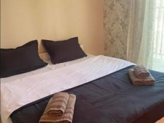 ქირავდება დღიურად 3 ოთახიანი ბინა გლდანში სურათი 1