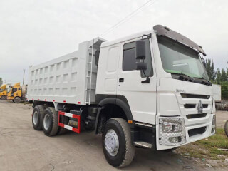 ქირავდება sinotruk hovo, jcb 3cx.ჰაიაპი