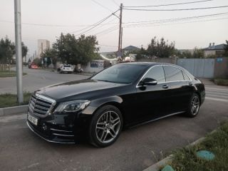 მომსახურება Mercedes-Benz S-Class-ით მძღოლით სურათი 8