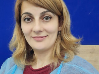 გადასხმა ბინაზე მისვლით. ექთნის გამოძახება სახლში სურათი 2