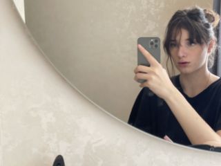 ქართული ენისა და ლიტერატურის მასწავლებელი სურათი 1