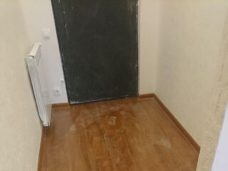 ლამინატის ხელოსანი სურათი 6