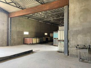 ქირავდება ახალაშენებული სასაწყ.ფართი ბაქანით, ოფისით, ინტერნ. და გაზით სურათი 9